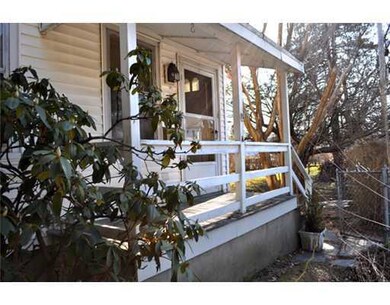 11 Orchard St, Cos Cob, CT 06807 - photo 2