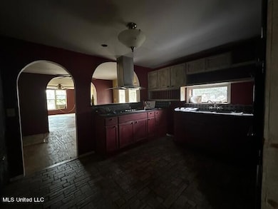 20282 Daugherty kitchen 4
