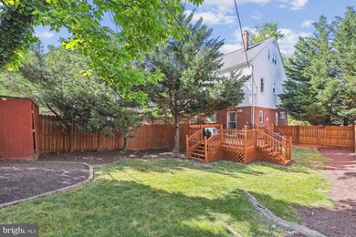 2219 Sweetbriar Dr, Alexandria, VA 22307 - photo 3