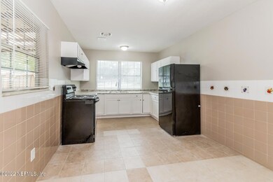 1079 Burns Ave, Jacksonville, FL 32205 - photo 6