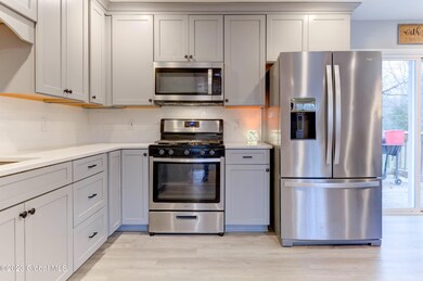 23 Market St, Schenectady, NY 12302 - photo 5