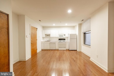 1411 Walnut St unit 1002, Philadelphia, PA 19102 - photo 7