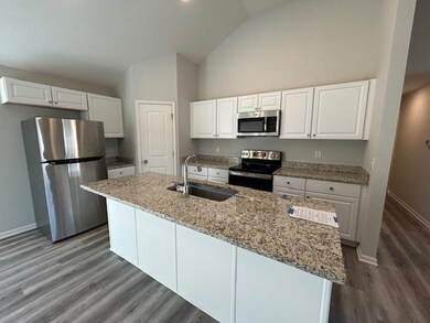 9711 E 220th St, Peculiar, MO 64078 - photo 5