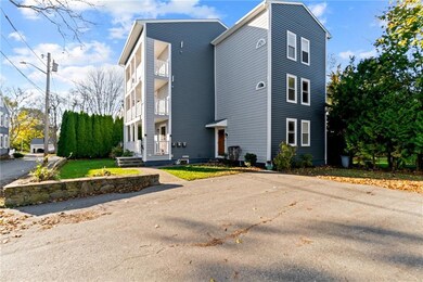 3 William St unit 1, Bristol, RI 02809 - photo 4