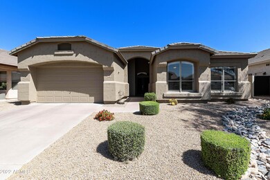 2 CAR GARAGE