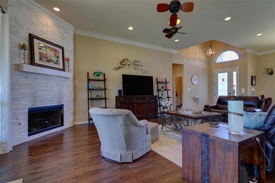 7144 Sandy Oaks Dr, Whitney, TX 76692 - photo 4