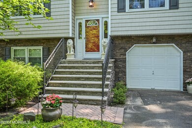 6 Martel Ct, Middletown, NJ 07748 - photo 2