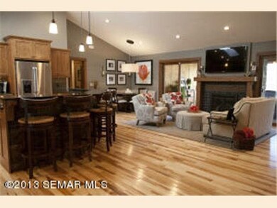 148 Cobblestone Ln, Winona, MN 55987 - photo 3