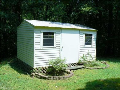 802 Jerico Rd, Asheboro, NC 27205 - photo 5