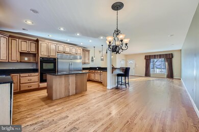 24 Box Cir, Essex, MD 21221 - photo 6