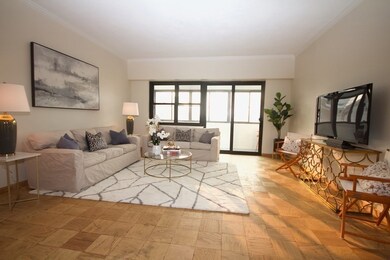 Hawthorne Place Condominium unit 17R, Boston, MA 02114 - photo 2