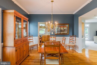 12212 Wheat Mill Loop, Bristow, VA 20136 - photo 5