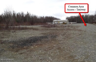 Common Area  Access - Taxiway