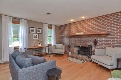 22 Strawstone Ln, Norton, MA 02766 - photo 2