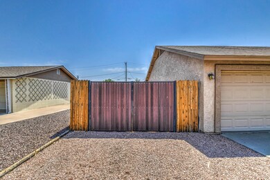 RV Gate