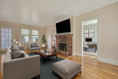 8 Inwood Rd, Worcester, MA 01606 - photo 3