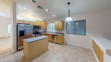 6936-west-sauceda-drive-kitchen