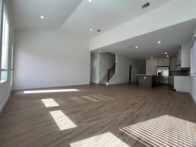 27123 Wandering Glen Ln, Katy, TX 77493 - photo 2