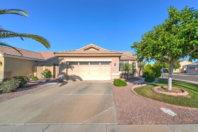 960 N Adams Ct-2