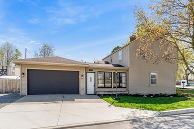 114 Home Ave, Churubusco, IN 46723 - photo 3