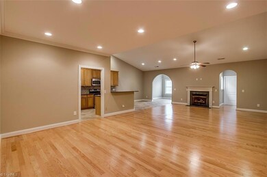 221 Landis Ct unit 12, Asheboro, NC 27203 - photo 7