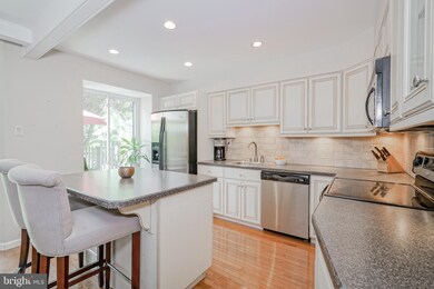 25 Independence Place, Newtown, PA 18940 - photo 3