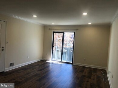 50 Voscek Ct, Lawrence Township, NJ 08648 - photo 2