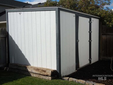 403 S Valley Dr, Nampa, ID 83686 - photo 4