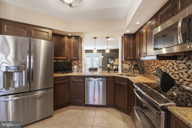 306 Meadow Ct unit 306, Glen Mills, PA 19342 - photo 4