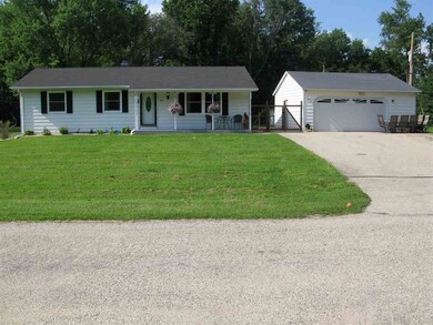 928 W Sunny Ln, Janesville, WI 53546 - photo 3