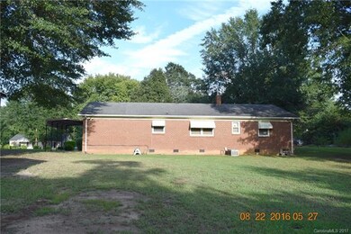 391 Holmes St, Shelby, NC 28152 - photo 3