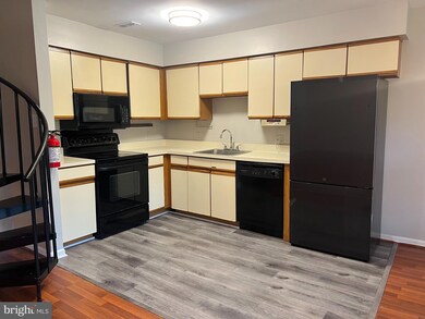 15 Summit Ct unit 231B, Marlton, NJ 08053 - photo 3