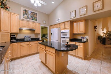 BRIGHT OPEN KITCHEN W/ ISLAND