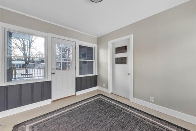 24-1730 32nd St SE-WindowStill-Real-Esta