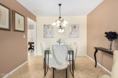 10867 W Thunderbird Blvd unit 22, Sun City, AZ 85351 - photo 5