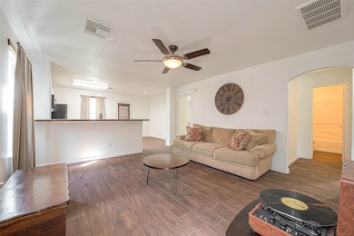 8519 Twillingate Ln, Houston, TX 77040 - photo 3