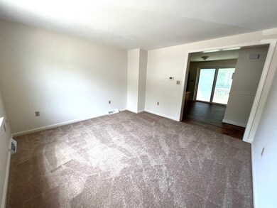 101 Donohue Rd unit 14, Dracut, MA 01826 - photo 6