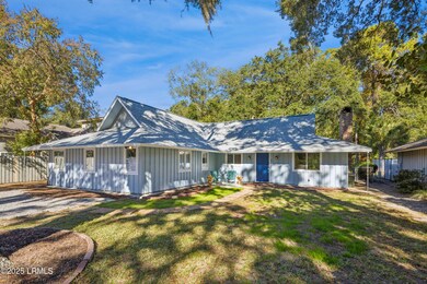 29 Oleander St, Hilton Head Island, SC 29928 - photo 4