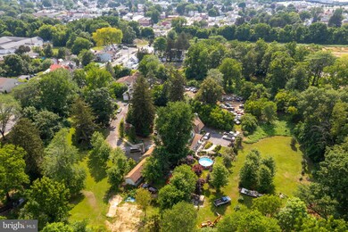 1139 Mount Laurel Ave, Temple, PA 19560 - photo 5