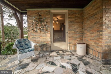 724 E Manoa Rd, Havertown, PA 19083 - photo 3