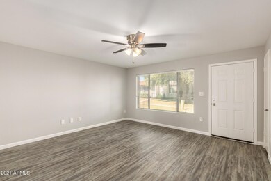 4614 W Desert Crest Dr, Glendale, AZ 85301 - photo 4