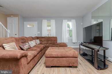 4606 Coleherne Rd, Baltimore, MD 21229 - photo 6