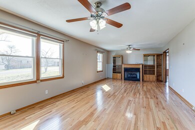 308 Stardust Dr, Shelbyville, TN 37160 - photo 7