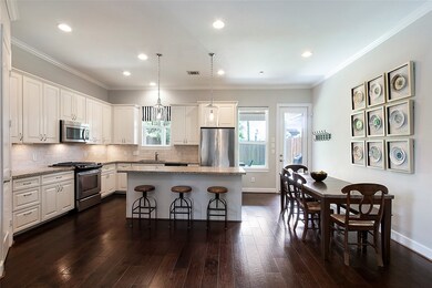 728 E 24th St, Houston, TX 77008 - photo 6