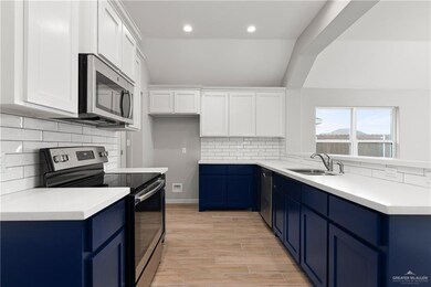 3212 Oriole Dr, Mission, TX 78572 - photo 5