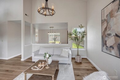 1424 SW 352nd Ct, Federal Way, WA 98023 - photo 4