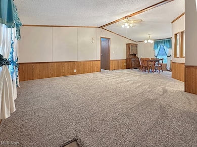 2749 Deer Pass Dr SW, Canton, OH 44706 - photo 5