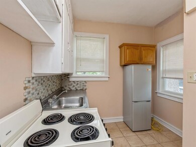 1515 8th St SW, Cedar Rapids, IA 52404 - photo 6