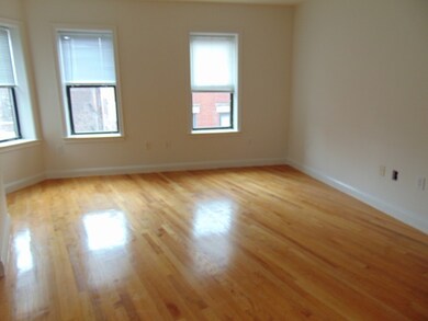 21 Charter St unit Suite: 401, Boston, MA 02113 - photo 2