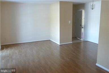 10628 Provincial Dr unit C, Manassas, VA 20109 - photo 2
